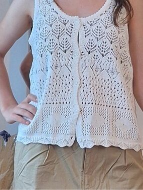 Design History White Crochet Button-Front Tank for women sz L